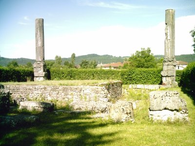 Vestiges du temple gallo-romain d'Izernore