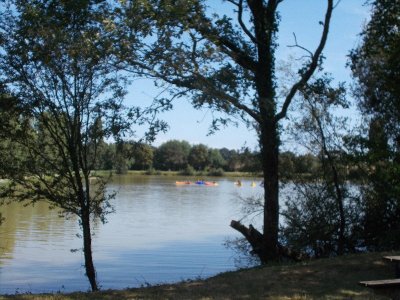 Boucle vélo en vallée du Thouet : Art Roman en Airvaudais
