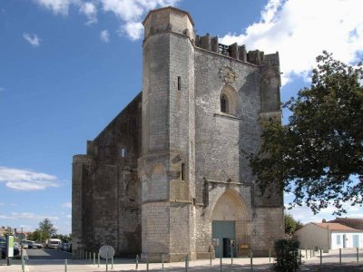 Eglise Saint-Pierre de Marsilly