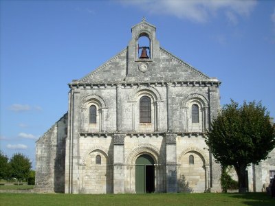 Eglise de Sainte-Gemme
