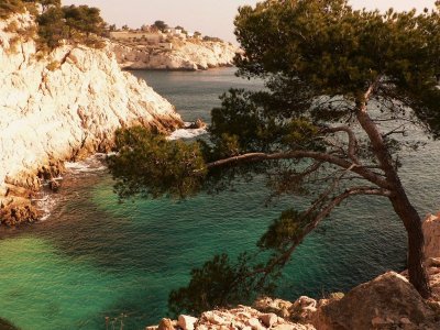 Randonnée à la découverte de Niolon : son fort et sa calanque