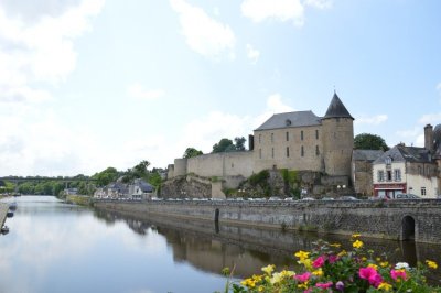 MUSEE DU CHATEAU DE MAYENNE