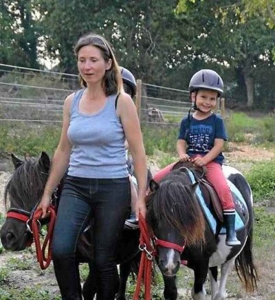 LES PETITS SABOTS DE TREGONNEAU