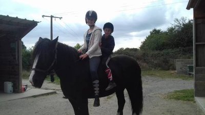 PONEY-CLUB DE LA PIERRE BLEUE