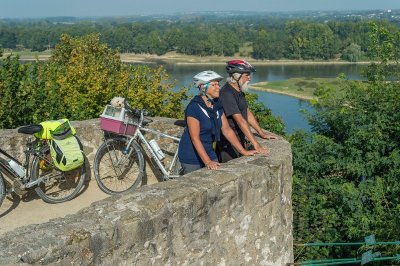 Panorama de l'esplanade du Mont Glonne