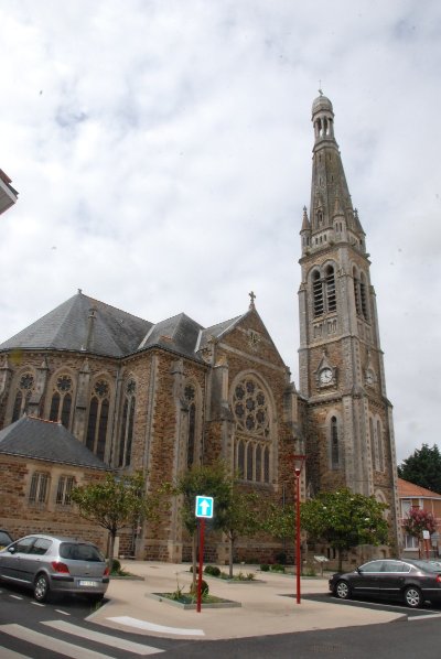L'église de Saint-Hilaire-de-Chaléons