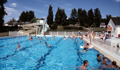 PISCINE JEAN TARIS DE SAINTE-SUZANNE
