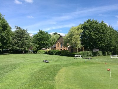 Initiation et cours de golf à l'Anjou golf de Champigné