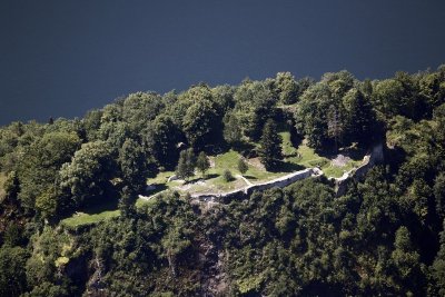 Ruines du château du Schlossberg