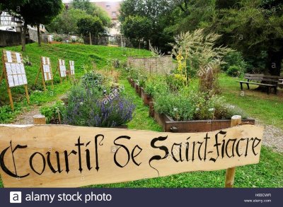 Jardin médiéval le Courtil de St Fiacre