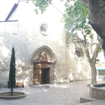 Eglise Saint Sauveur et son clocher tour