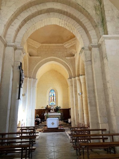 Église Saint-Cybard de Rivières et son vieux cimetière
