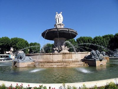 Bouches-du-Rhône en Paysages - Salon-de-Provence, au Clair des Fontaines