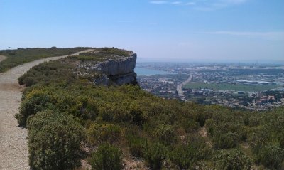 GR2013 - A18 - De la Corniche de Rognac à la Gare Aix TGV