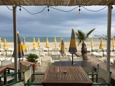 PLAGE PRIVEE - LE BAIN DE SOLEIL