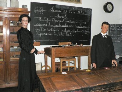 Musée départemental de l'école publique