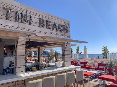 Tiki Beach