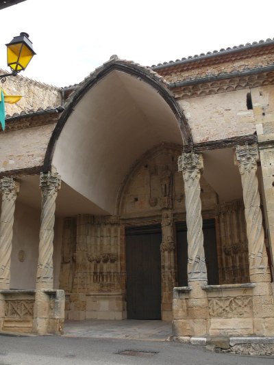 EGLISE SAINT-PIERRE-AUX-LIENS