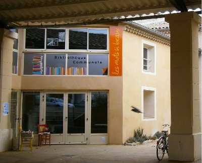 Bibliothèque Municipale Les Mots si Beaux