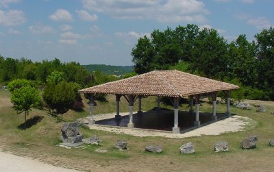 Point de vue et table d'orientation du Pech-de-Berre