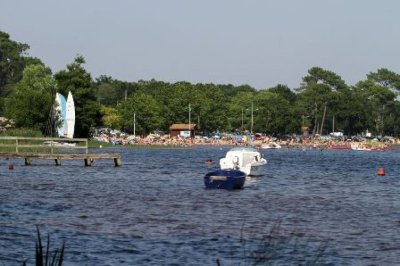 Plage surveillée de Lacanau ( plage de La Grande Escoure)