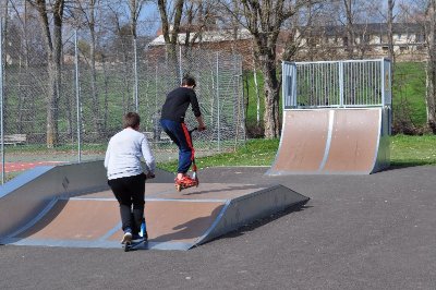 TERRAINS DE SPORTS ET DE LOISIRS DU MALZIEU