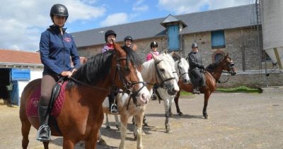 Poney-club - Centre équestre des Bréviaires