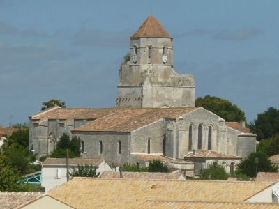 Église Saint-Pierre de Cozes