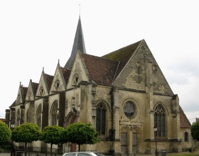 Église paroissiale Saint-Front