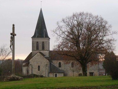 Église prieurale Saint-Médard