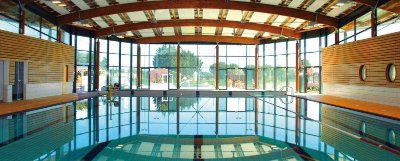 PISCINE MURIEL HERMINE