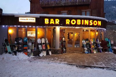 Bar Robinson