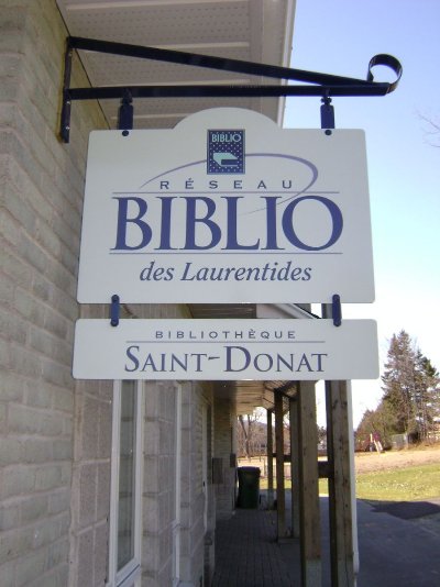 Bibliothèque de Saint-Donat