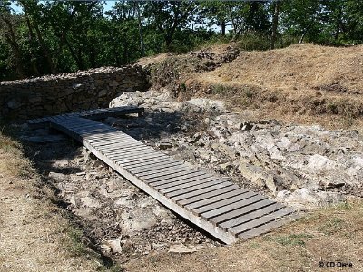 Le Camp de Bierre - Point 4 Le rempart