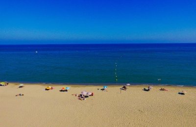 PLAGE CENTRALE AGORA