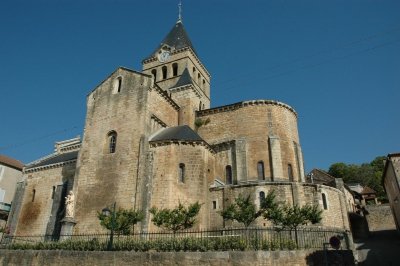 Eglise Saint-Hilarion et crypte