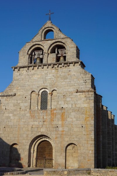 EGLISE SAINT-CAPRAIS