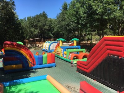 Cèze Park - Parc de châteaux gonflables