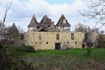 PR 32 : Château de Pannessière