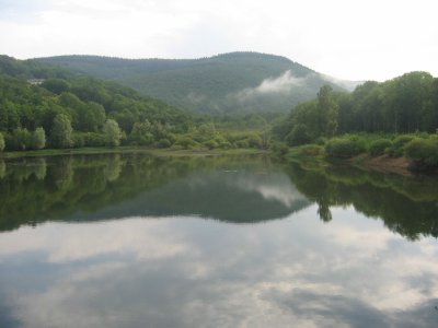 Lac de Pannecière