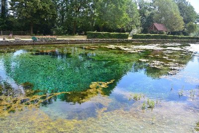 Site du Creux-Bleu et son lavoir
