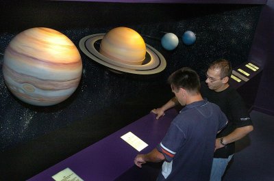 Jardin de l'Arquebuse - Planétarium Hubert Curien