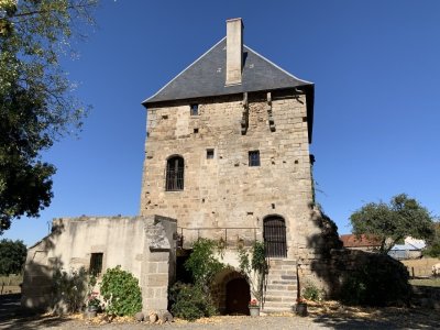 Château de Savigny-le-Vieux