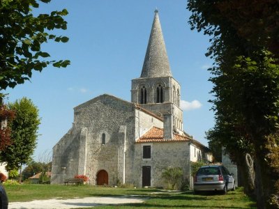 Eglise Saint-Estèphe