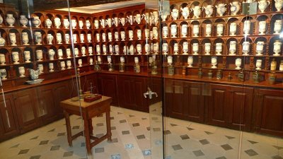 Apothicairerie et Hospice du XVIIème