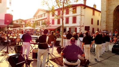 Des 2 côtés de la Bidassoa