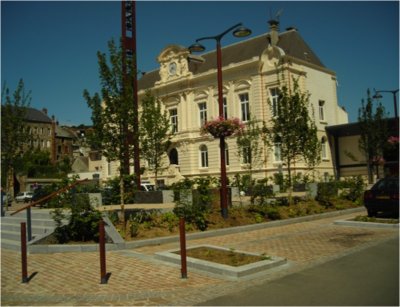 NOUZONVILLE, Ville Fleurie "1 Fleur"