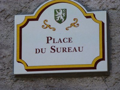 La place du Sureau à Saint-Crépin