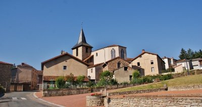 Village de Saint Bonnet des Quarts