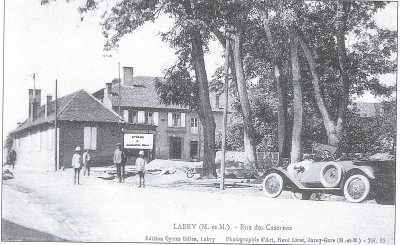 Motte feodale et tour mahuet